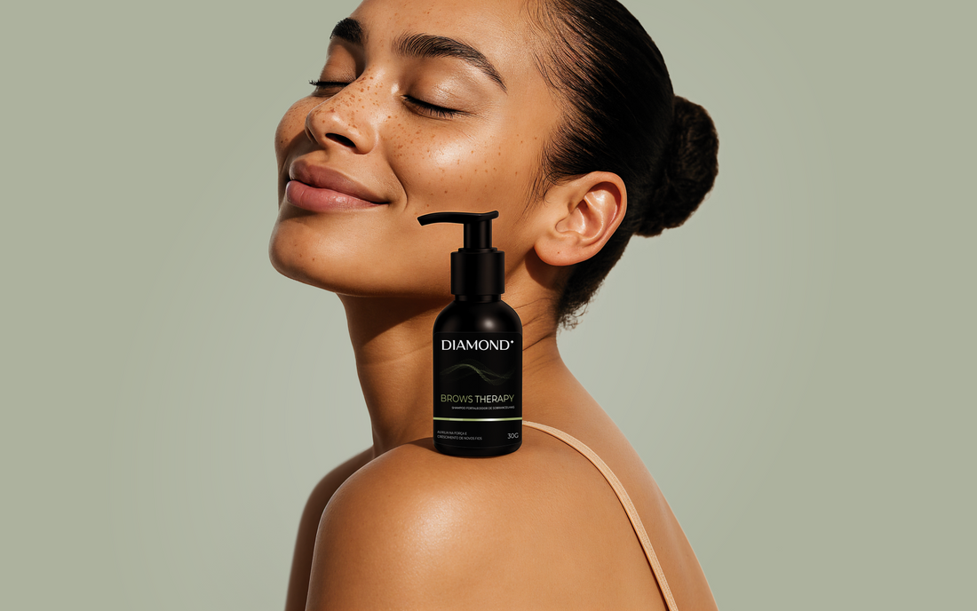 Shampoo Fortalecedor de Sobrancelhas